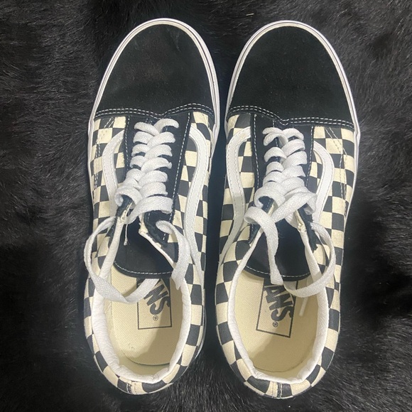 Men’s vans old skool check shoes - Picture 4 of 5